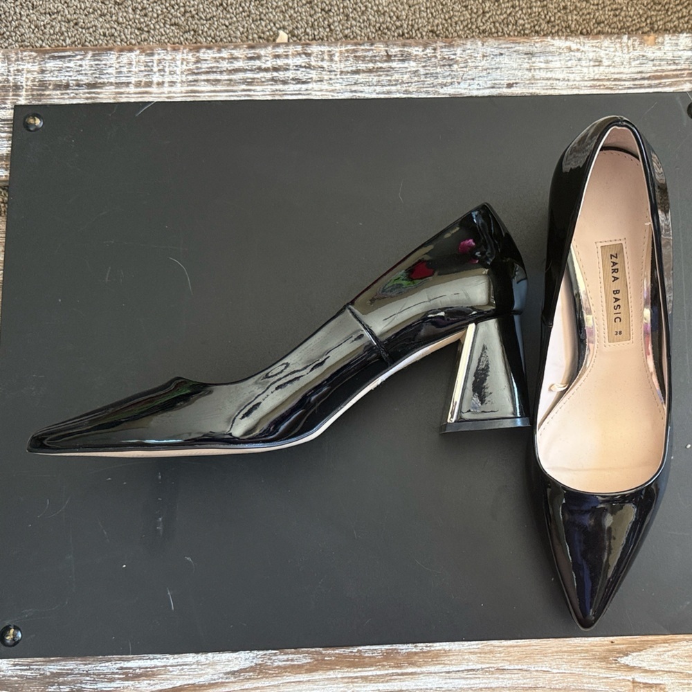 Zara Glossy Black Pointed Heels